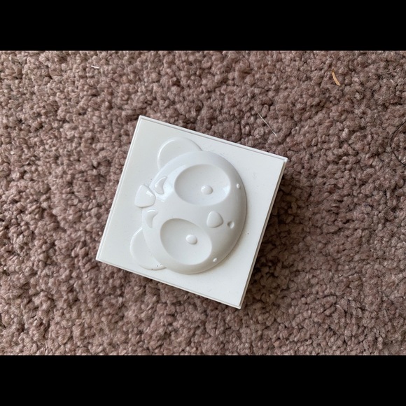 MAC Nicopanda Primapanda set with eye shadow palette and blush - Picture 3 of 3